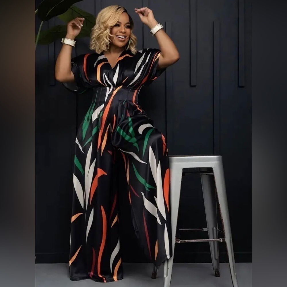 Wide leg Jumpsuit - Medium